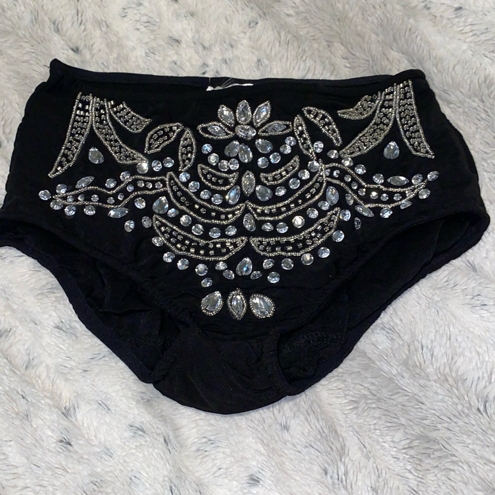 iHeartRaves Bottoms